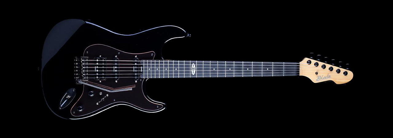 *DNR* Blade RH-3 Classic 30th Electric Guitar with Case (Black) LN83680 ...