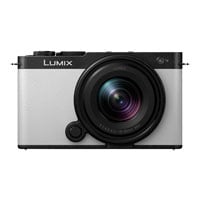 Panasonic Lumix S9 White Mirrorless Cmaera with S18-40mm Lens